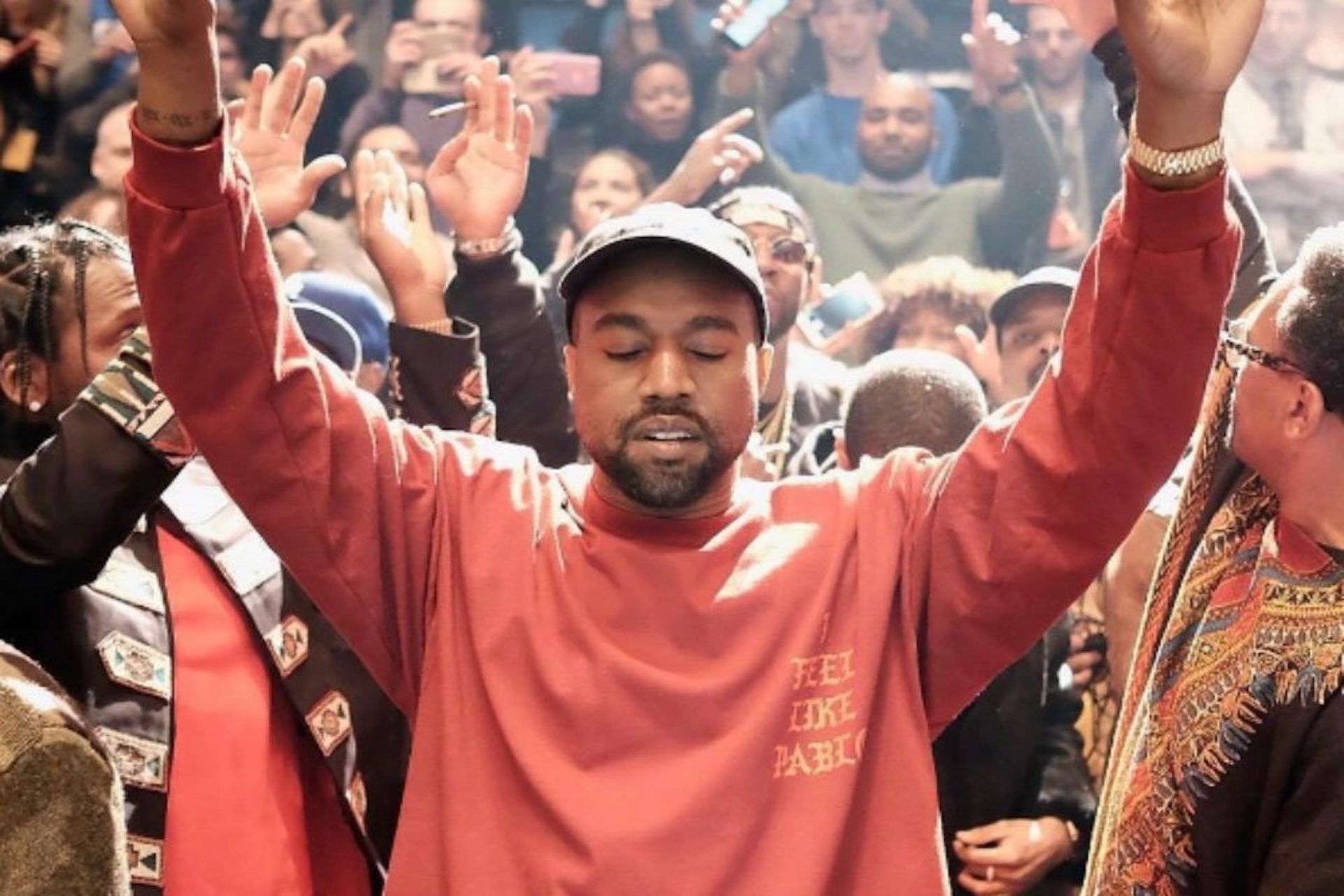 “Jesus é Rei”: Kanye West lançará álbum com músicas gospel